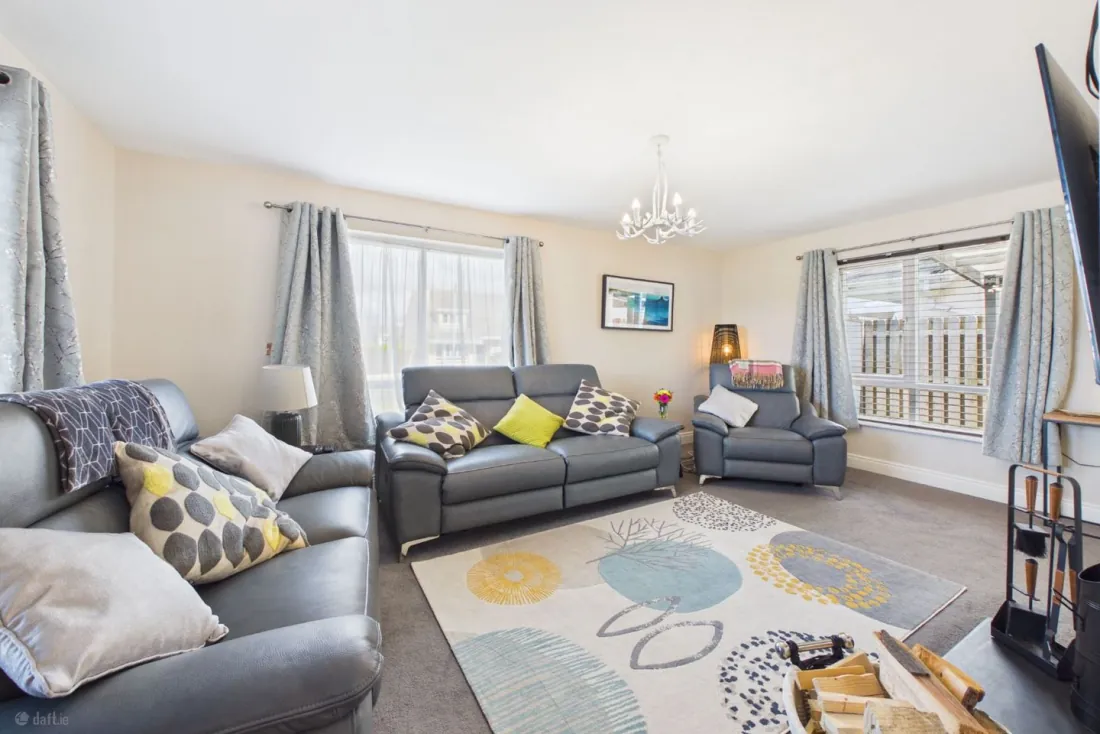The living room at 25 Airfield Point