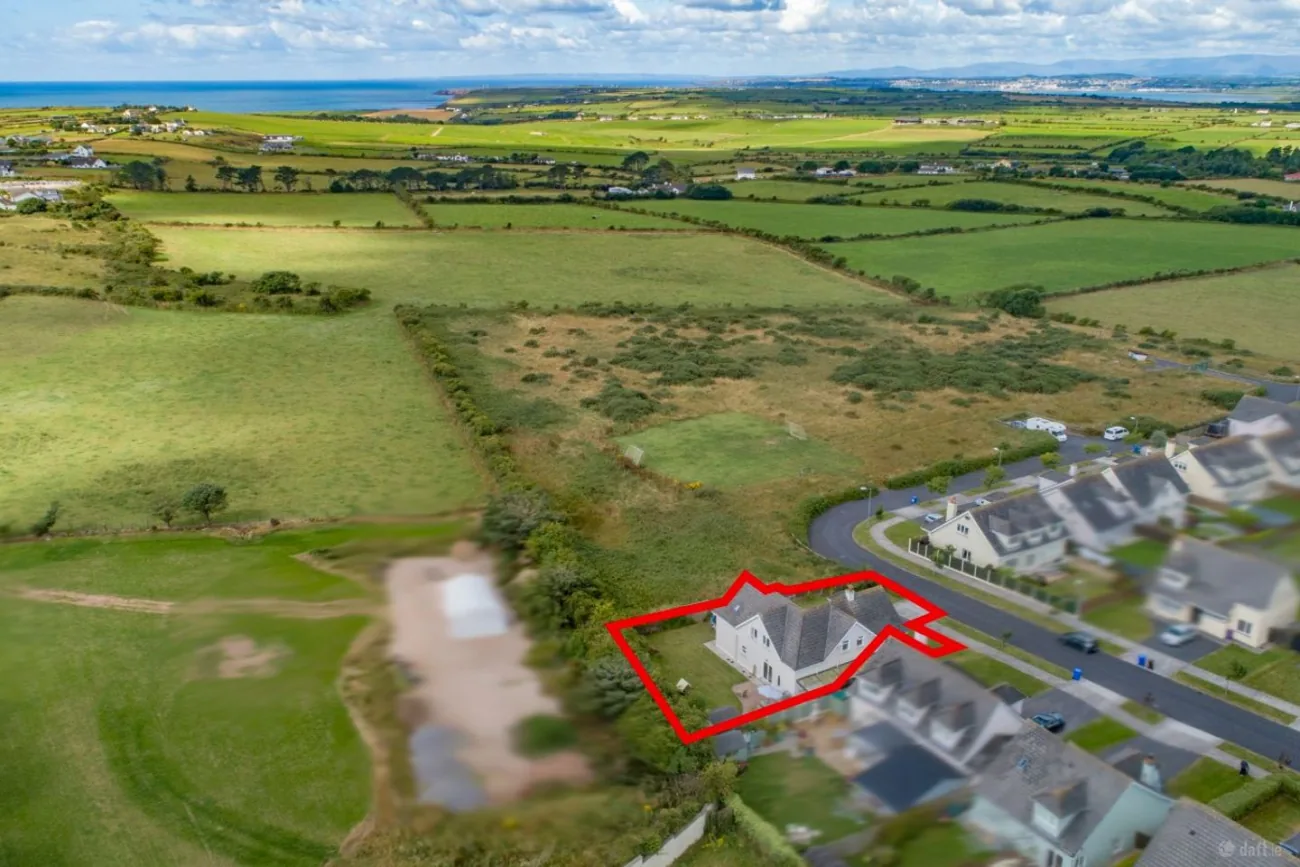 Aerial of dunmore east at 25 Airfield Point