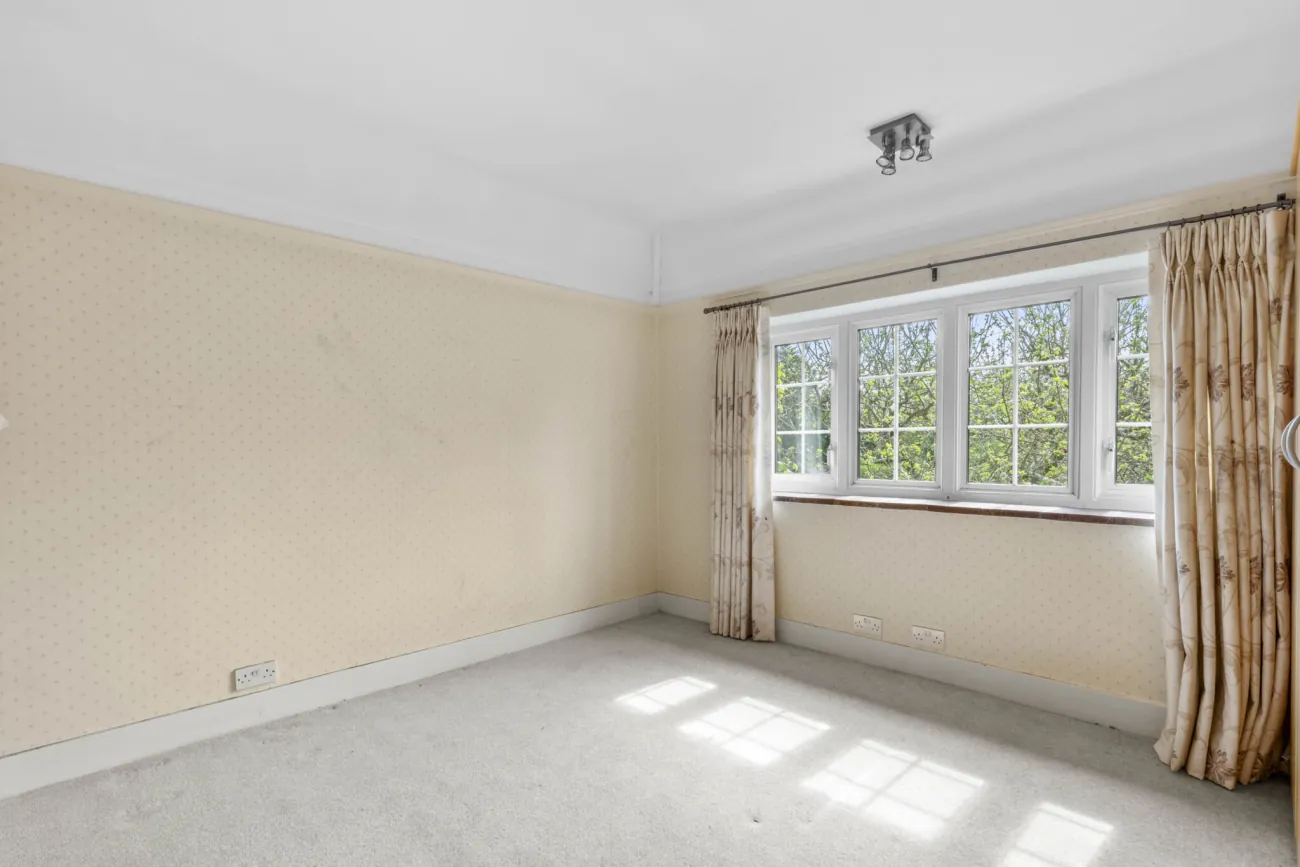 Second bedroom
