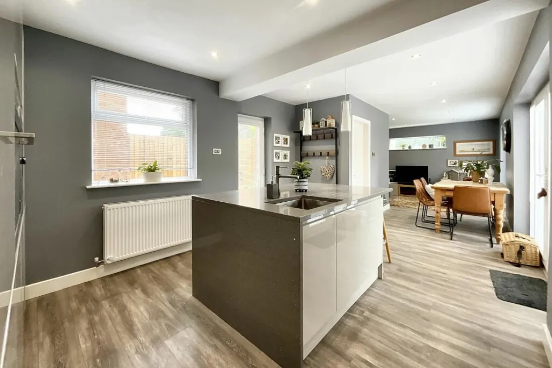 Kitchen counter