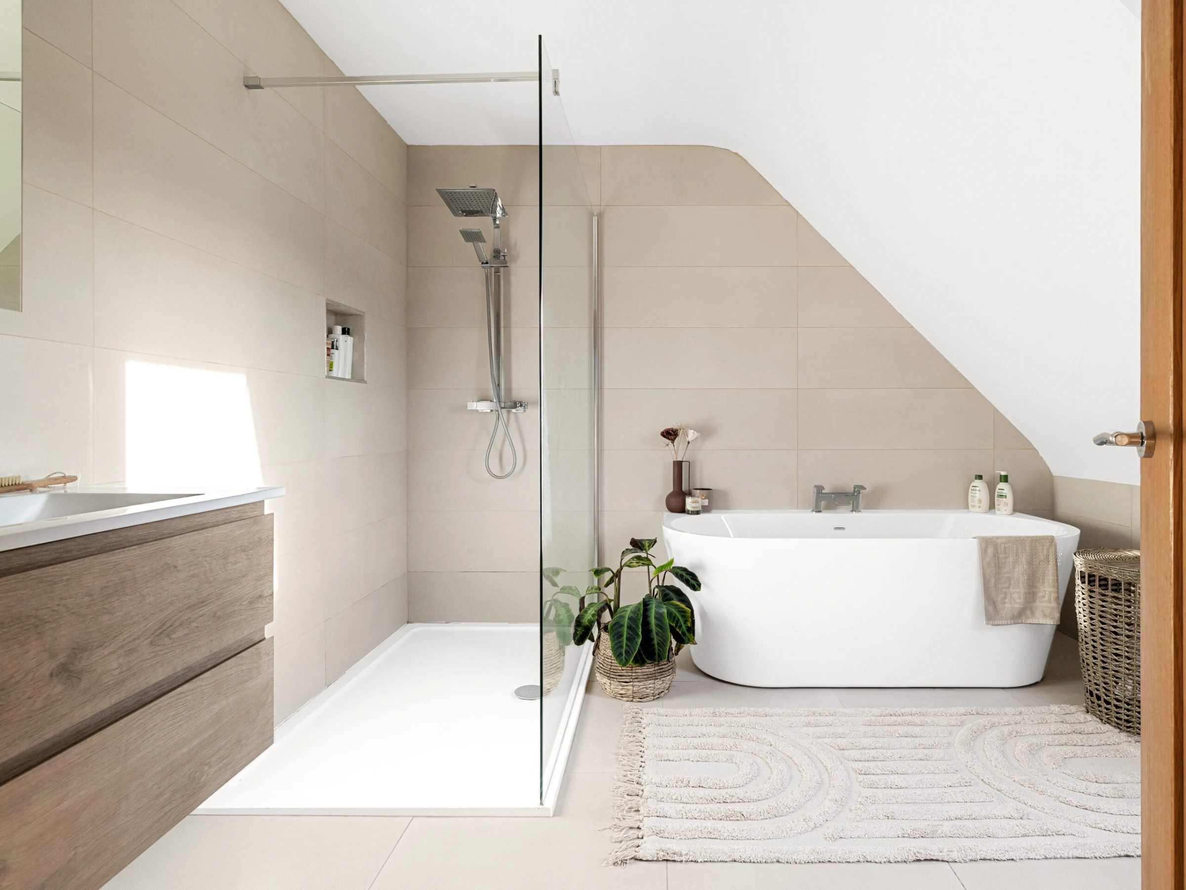 Kilbelin Lane — principal en-suite