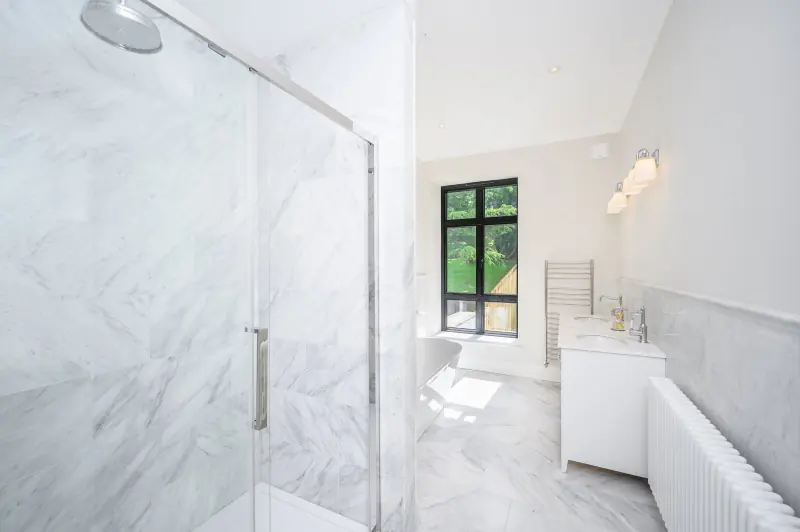 The principal en suite with walk-in shower