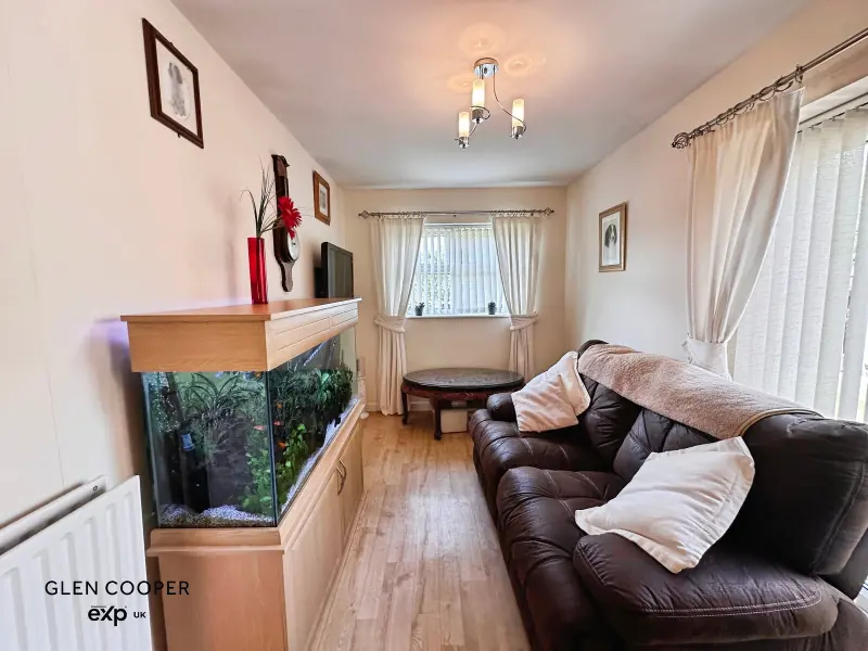 Second lounge with patio doors