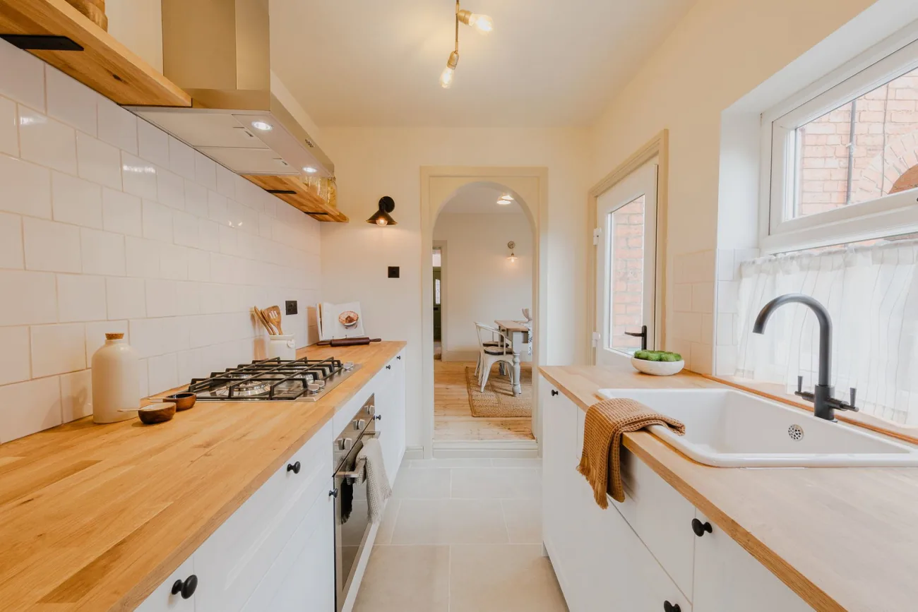 Kitchen cabinetry