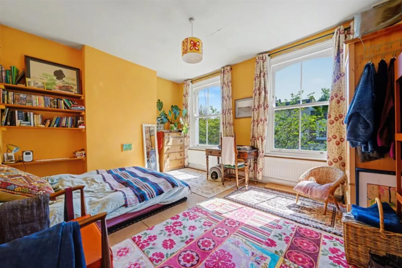 Principal bedroom