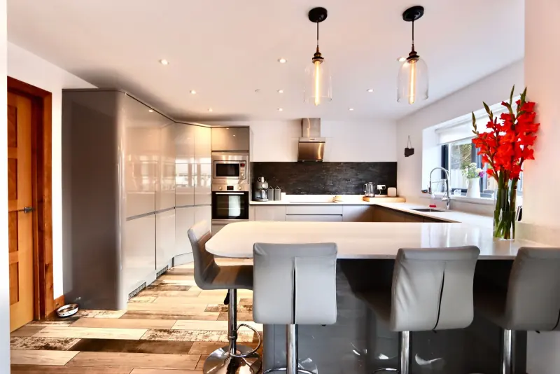 Breakfast bar.