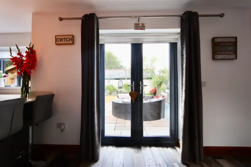 French doors to the garden.